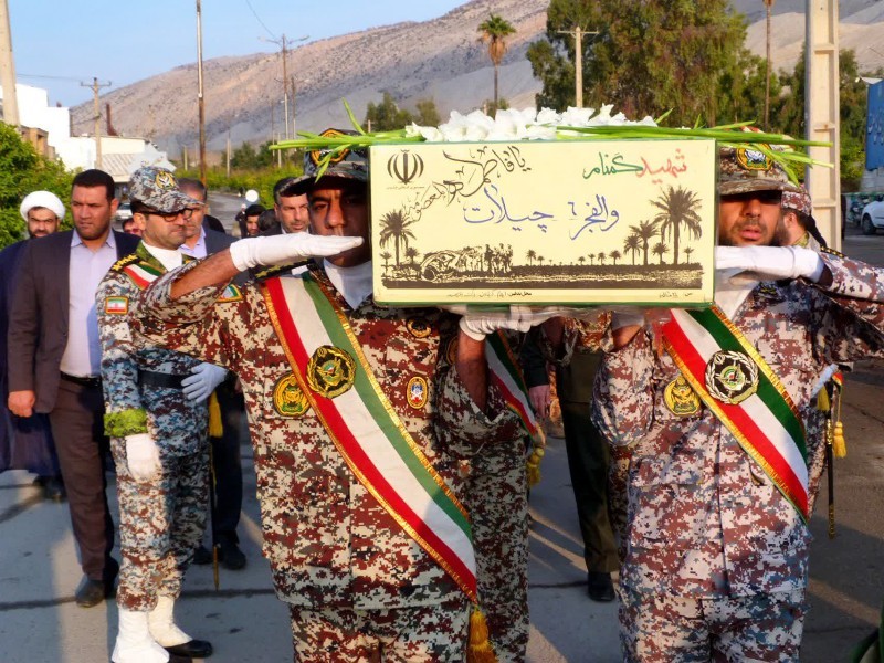 استقبال پرشور از پیکر شهید گمنام در آبدانان