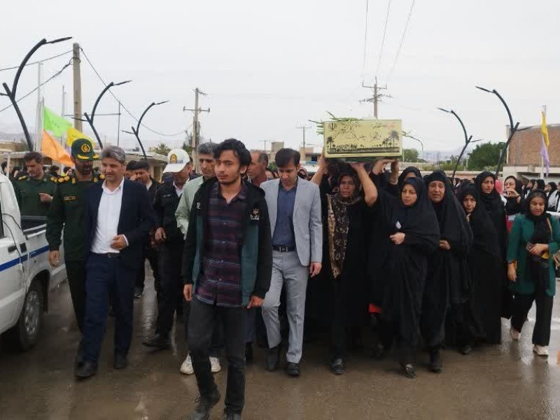 آبدانان میزبان پیکر پاک شهید گمنام دفاع مقدس