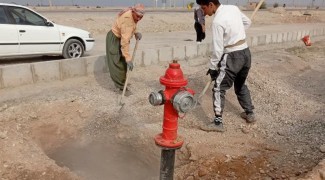 شست‌وشوی مخازن و رفع شکستگی شبکه آب در مهران