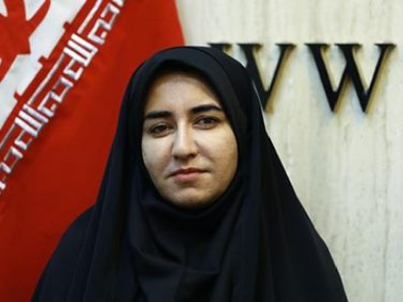 نگاه سطحی از آسیب‌های فضای سیاسی کشور است