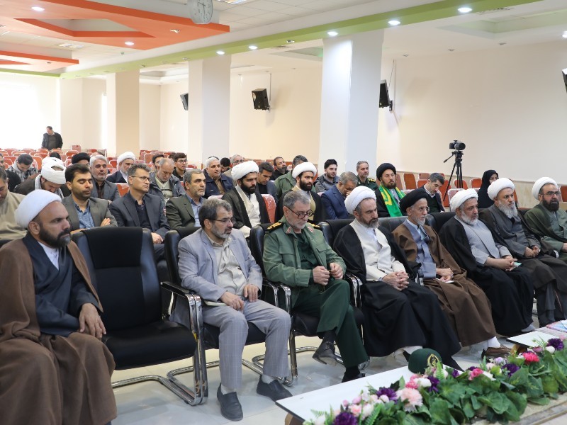 برگزاری همایش فعالان مردمی اعتکاف در ایلام