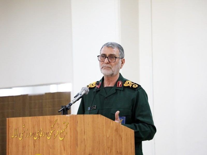 تبیین هوشمندانه، پاسخ مؤثر به هجمه دشمنان است