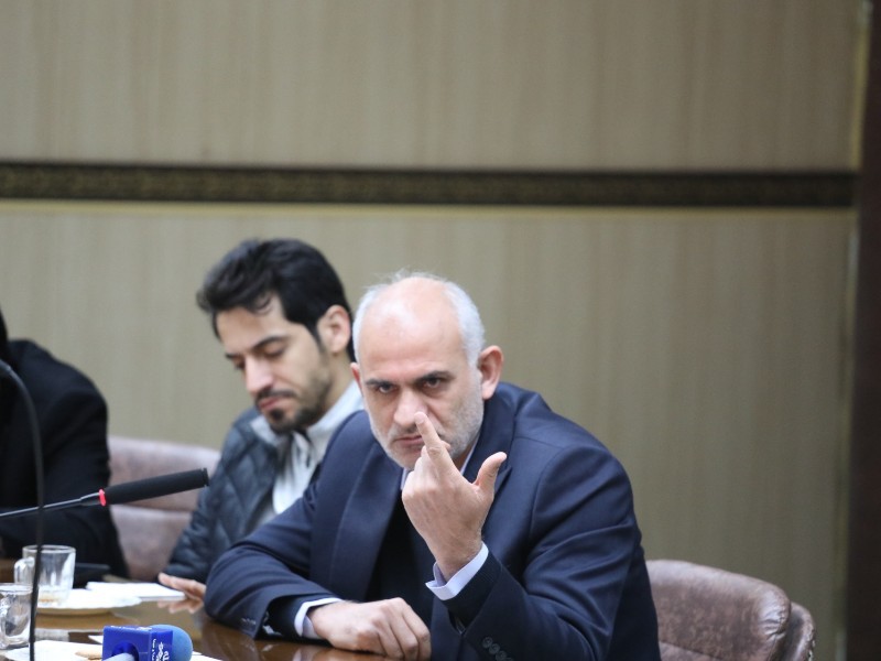 ایلام در تأمین کالاهای اساسی مشکلی ندارد