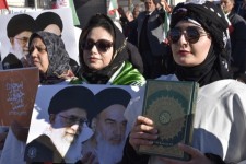 خروش مردم ایلام در محکومیت اقدام اغتشاش‌گران