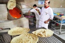 افزایش سهمیه آرد شناور نانوایی‌های ایلام