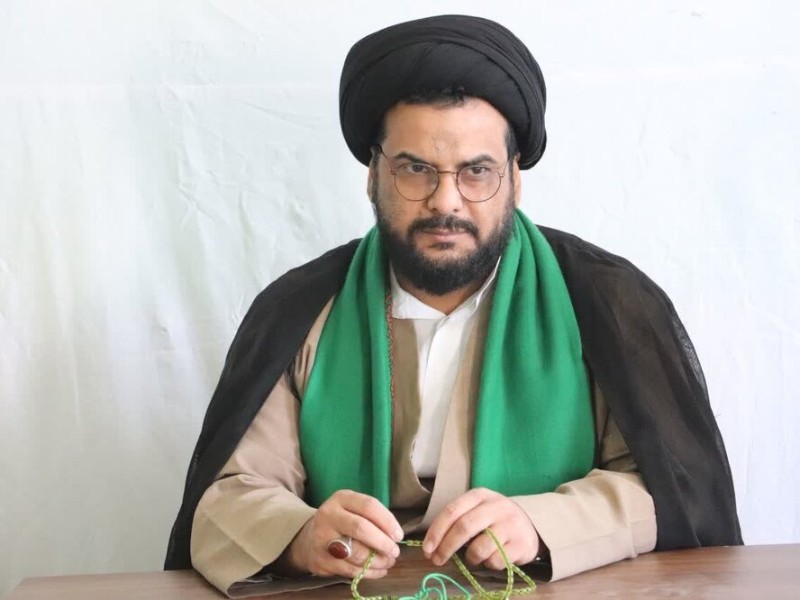راه مبارزه با دشمنان قوی‌شدن است