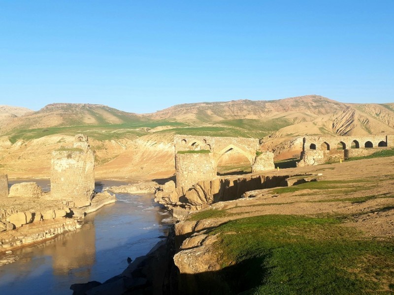 آخرین وضعیت احداث پل گاومیشان در شهرستان دره‌شهر