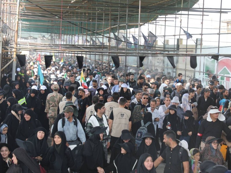 حضور پرشور عاشقان اهل‌بیت (ع) در مرز مهران