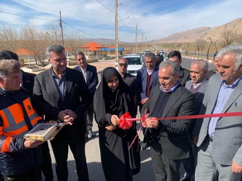 بهره‌برداری از پروژه بهسازی محور زرنه - سومار ایوان