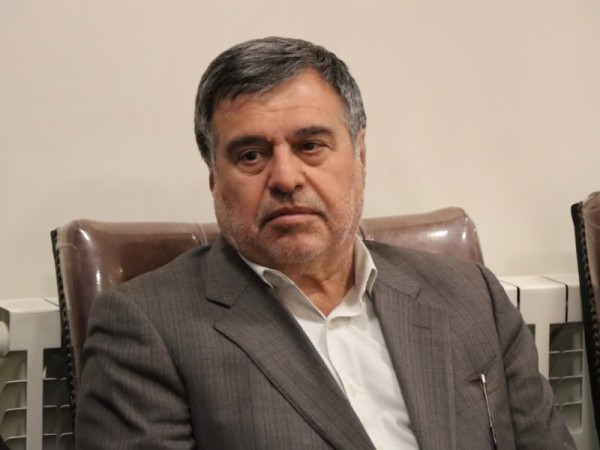 مردم محور اصلی انقلاب و امنیت کشور هستند