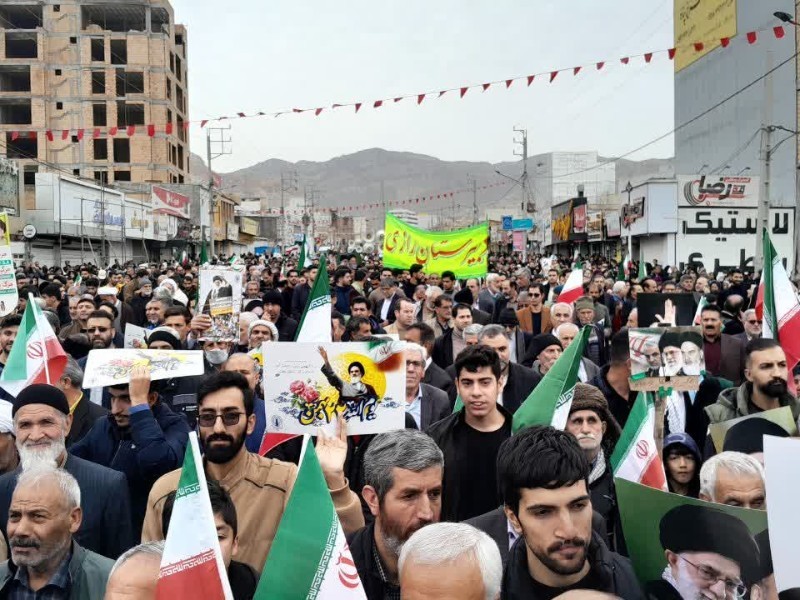 راهپیمایی باشکوه ۲۲ بهمن در شهرهای استان ایلام