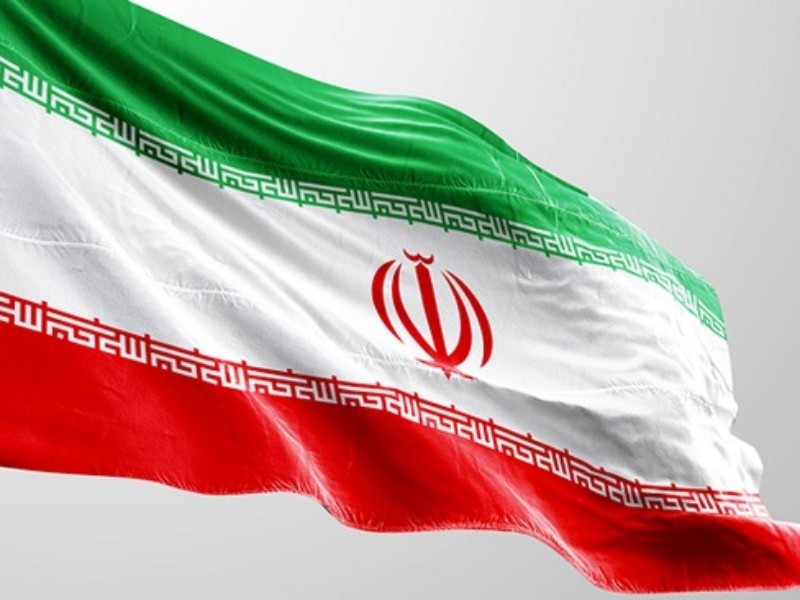 ۳ رنگی که همیشه برافراشته می‌ماند