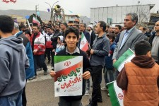 شور کودکانه در صفوف حمایت از انقلاب اسلامی