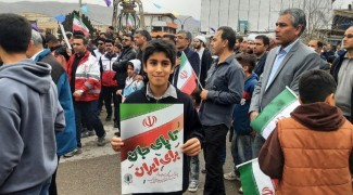 شور کودکانه در صفوف حمایت از انقلاب اسلامی