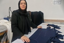 بانوان کارآفرین ایلامی و رونق پوشاک ایرانی