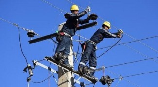 اجرای پروژه ۹ میلیاردریالی تعویض تیرهای برق در جعفرآباد