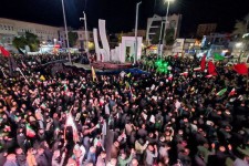 خیابان‌ها همچنان در سیطرهٔ ایلامیان