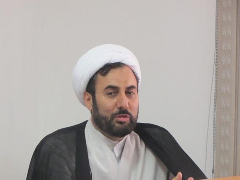 نقش نخبگان در خنثی کردن توطئه دشمن حیاتی است