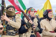 بانوان زینبیون ملکشاهی در صف بیعت و دفاع از وطن