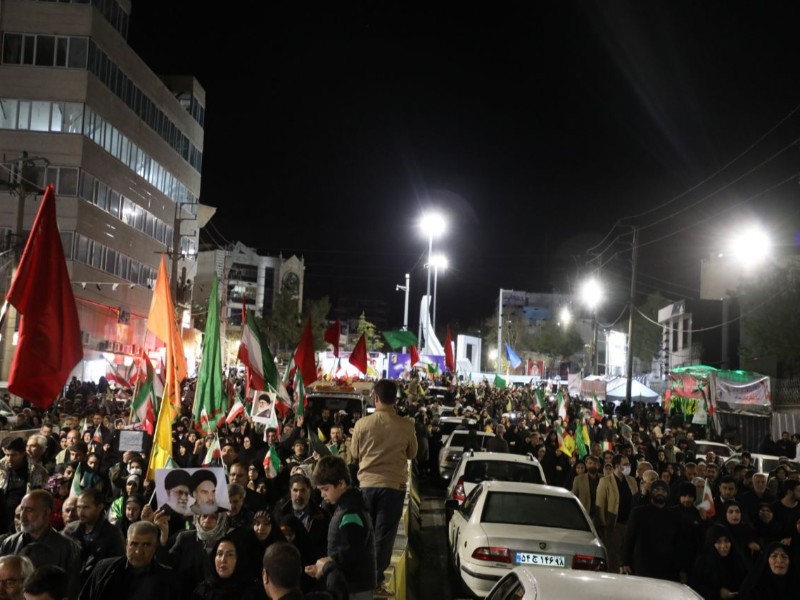 موج ۴۵ ایستادگی؛ میدان‌داری مردم ایلام در شب حماسه