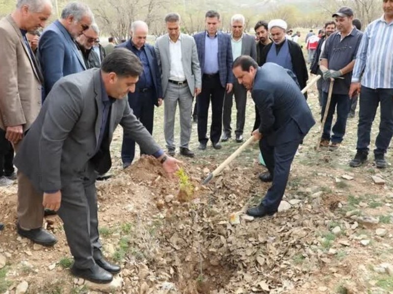 برگزاری مراسم «پویش سبز» در ایلام