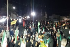 خیابان‌های مهران با حضور مردم روشن شد