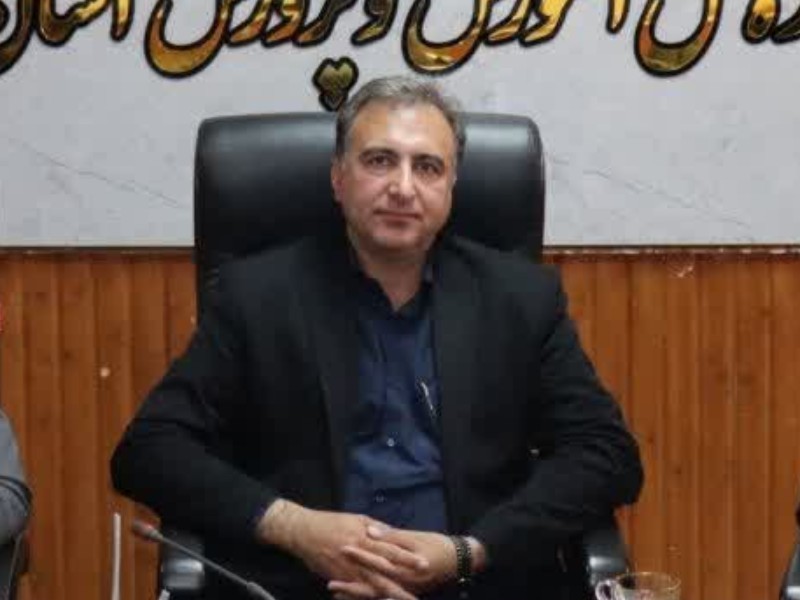 ۱۲ معلم برگزیده ایلام معرفی شدند