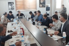 گمرک مهران نقش کلیدی در رشد اقتصادی دارد