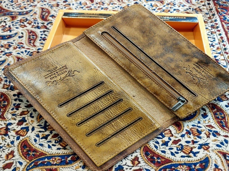 سربازان ملکشاهی با هنر چرم‌دوزی آشنا شدند