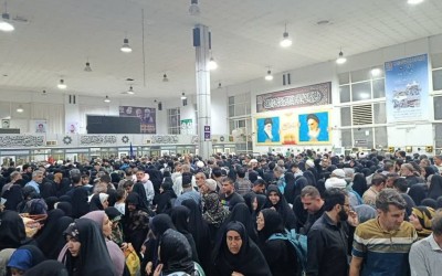 حضور گسترده زائران در پایانه شهید سلیمانی مهران
