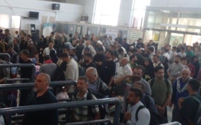 موج بازگشت زائران عرفه از مرز مهران آغاز شد