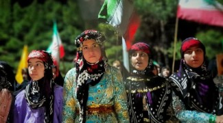 ملکشاهی یکپارچه به یاد شهدای ۱۷ خرداد
