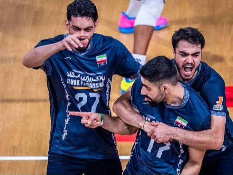 والیبال ایران 3 امتیاز ارزشمند گرفت