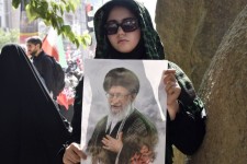 ایلام همپای تهران در سوگ امام شهید