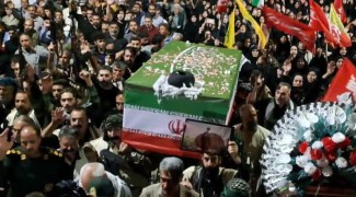 تشییع نمادین رهبر شهید در شهرستان ملکشاهی