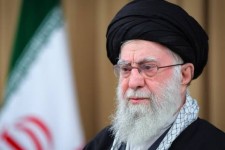 پیکر رهبر شهید انقلاب به خاک سپرده شد