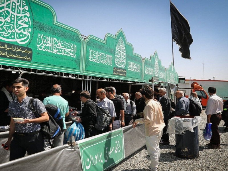 خدمت‌رسانی ۱۲ هزار خادم در ایلام به زائران