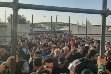 یک میلیون و ۳۸۰ هزار زائر از مهران تردد کردند