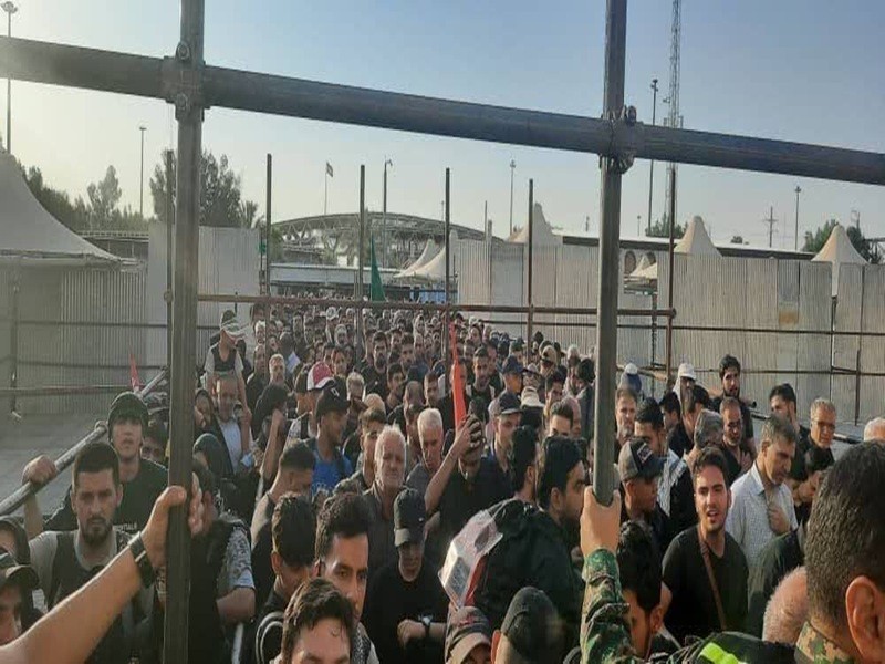 تردد زائران اربعین از مرز بین‌المللی مهران