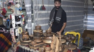 هنر دستان هنرمندان مهران در مسیر زائران اربعین