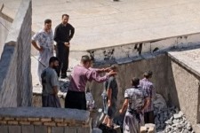 ریزش دیوار در ایلام جان دختر بچه را گرفت