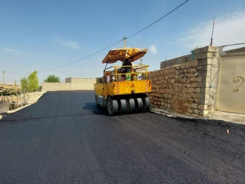 ۳۷ هزار مترمربع از معابر هلیلان آسفالت شد