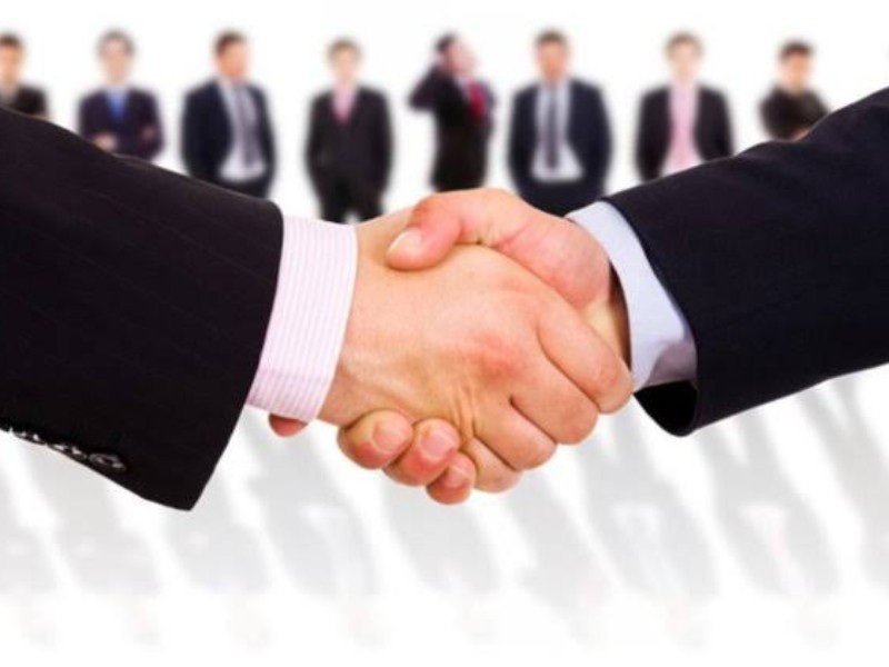 ابعاد ماجرای استخدام سفارشی باید روشن شود