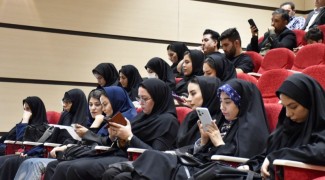 برگزاری نشست خبری مدیرعامل آبفای ایلام با اصحاب رسانه