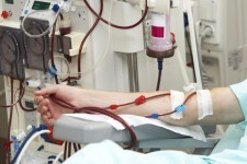 بیماران خاص و صعب‌العلاج رایگان بیمه می‌شوند