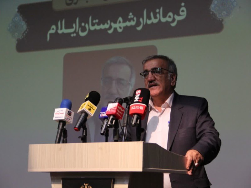 استمرار جشنواره‌های فرهنگی به ترویج نویسندگی کمک می‌کند