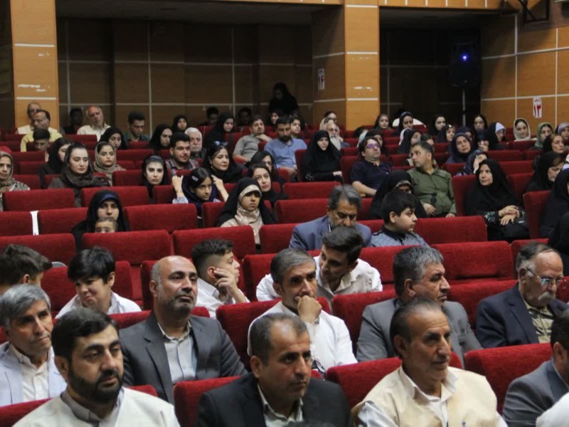 رونمایی از پوستر هفدهمین جشنواره «روشنای مشرقی» در ایلام