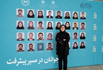 درخشش بانوی فعال فرهنگی مهران در رقابت‌های استانی