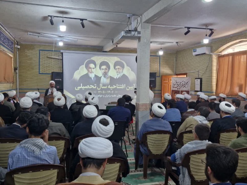 طلبگی افتخار سربازی امام زمان(عج) است