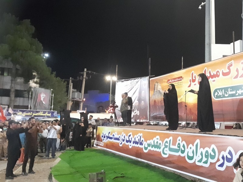 حاشیه‌ها نتوانستند ما را از میدان خارج کنند